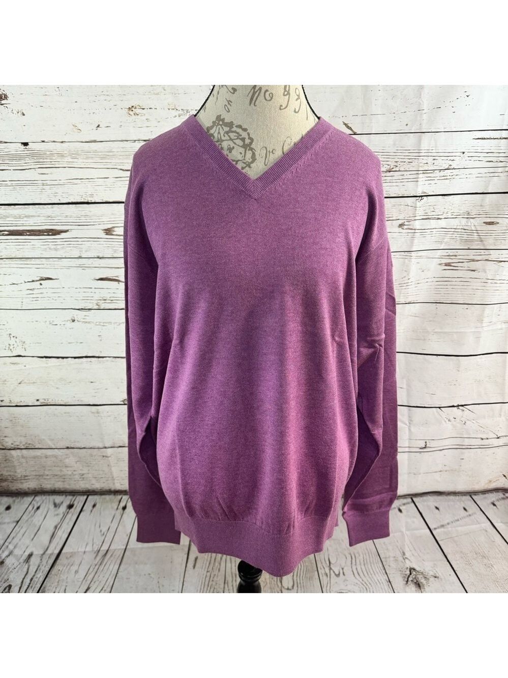 Peter Millar Silk, Cotton and Cashmere Blend V-neck Sweater Raspberry XL